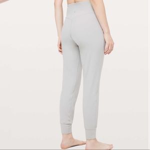 Align Joggers 28”
